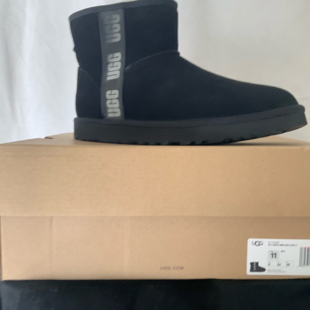UGG Black Classic Short Boots - Picture 4 of 6